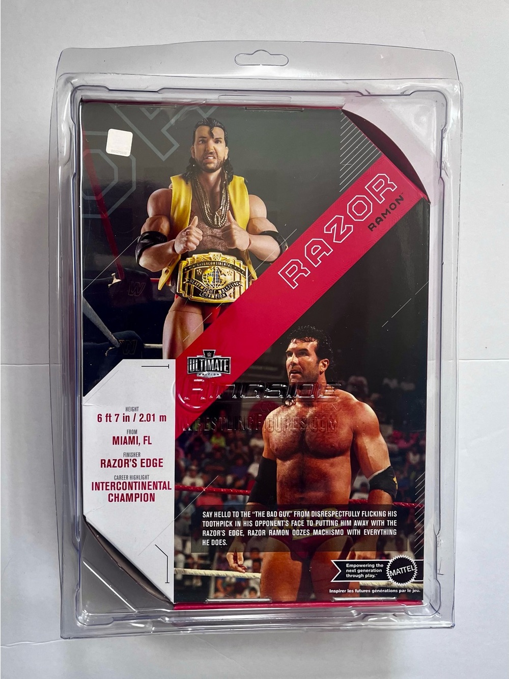 WWE Ultimate Edition Razor Ramon with defender - Picture 2 of 6